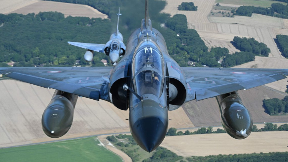 Франція передасть Україні винищувачі Mirage 2000