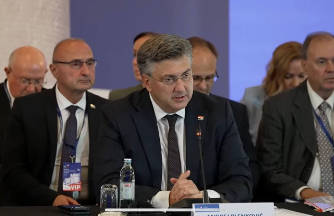 Украина должна получить поддержку для честных переговоров с позиции силы, а не необходимости, – премьер Хорватии