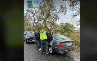 У Вінницькій області чоловік продавав «квиток» до Молдови для військовозобов’язаного за 90 тисяч гривень