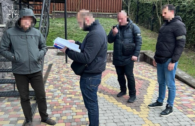 Присвоение земельного участка и дома лесника более чем на 3 млн — во Львовской области будут судить руководителя лесхозяйства