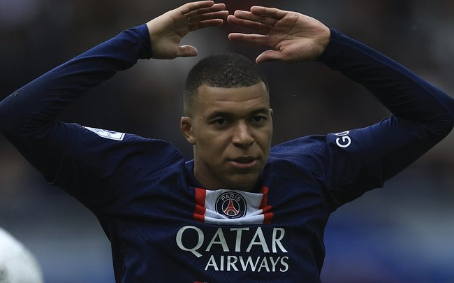 Французского футболиста Мбаппе обвинили в домогательстве – дело расследует прокуратура Швеции