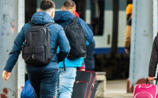 Всем украинским мужчинам, выехавшим за границу и не желающим возвращаться, нужно дать статус «не гражданин», — комбриг «Хартии»