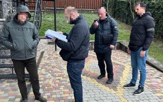 Привласнення земельної ділянки й будинку лісника на понад 3 млн — на Львівщині судитимуть керівника лісгосподарства