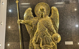 Суд повернув барельєф «Архангел Михаїл» до Національного музею історії України