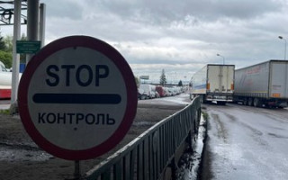 Польські фермери не блокували кордон з Україною, вантажний рух триває без затримок