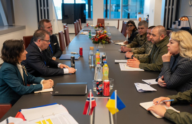 Норвегия передаст Украине 6 истребителей F16 в ближайшее время — Рустем Умеров