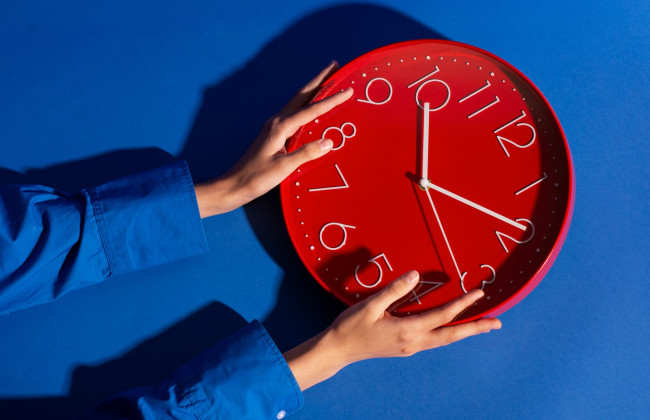 На следующей неделе Украина должна в последний раз перейти на зимнее время