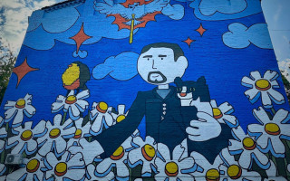 У Києві з фасаду історичної будівлі приберуть мурал із зображенням Кирила Буданова