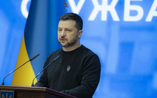 Володимир Зеленський закликав інші країни споряджати резервні бригади для заміни бійців на передовій