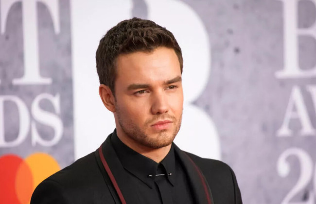 Полиция и прокуратура расследуют обстоятельства гибели британского певца Лиама Пейна