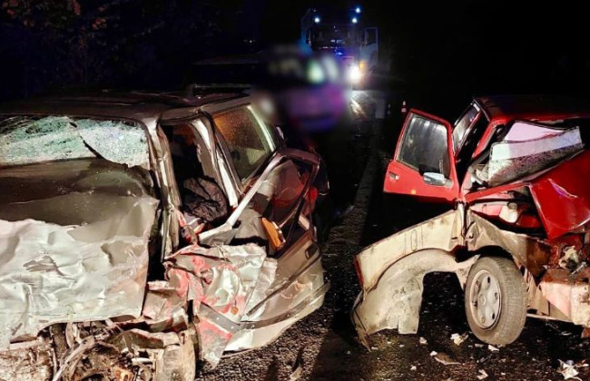 Автомобили превратились в металлолом — в Киевской области произошло смертельное ДТП
