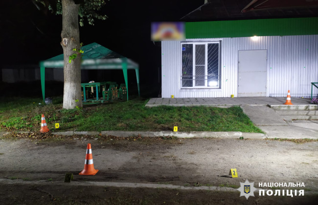 В Черкасской области мужчина бросил гранату в компанию подростков — трое пострадавших