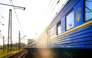 У Львові 11-річна дівчинка піднялась на вагон поїзда, щоб зробити селфі, та отримала сильні опіки