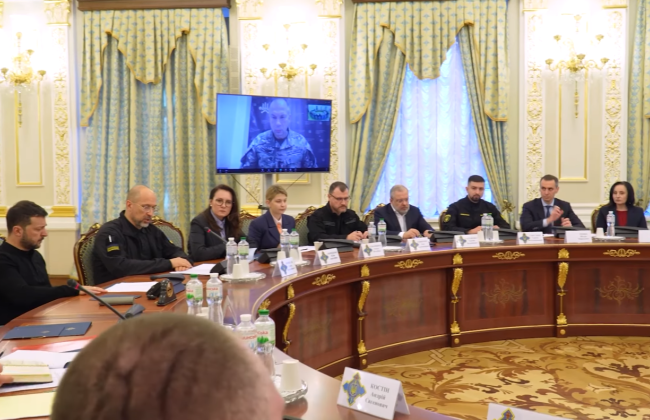 Пересмотр порядка начисления пенсионных выплат должностным лицам и кадровые решения – Владимир Зеленский подытожил заседание СНБО