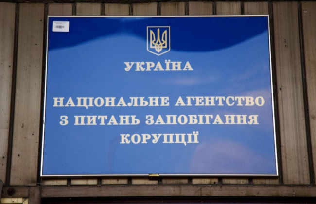 Должны ли декларанты указывать в отчете выигрыш в лотерею