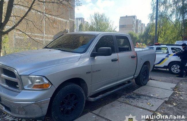 У Києві чоловік з кримінальним минулим викрав станцію РЕБ та цінності з авто військового