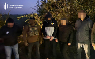 Одесского правоохранителя разоблачили на попытке переправить четырех военнообязанных за границу