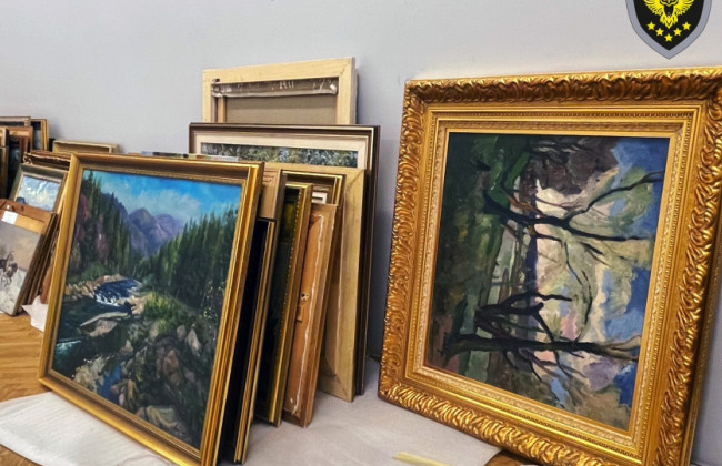 Самой дешевой картиной в конфискованной коллекции Медведчука признали портрет Медведчука – АРМА