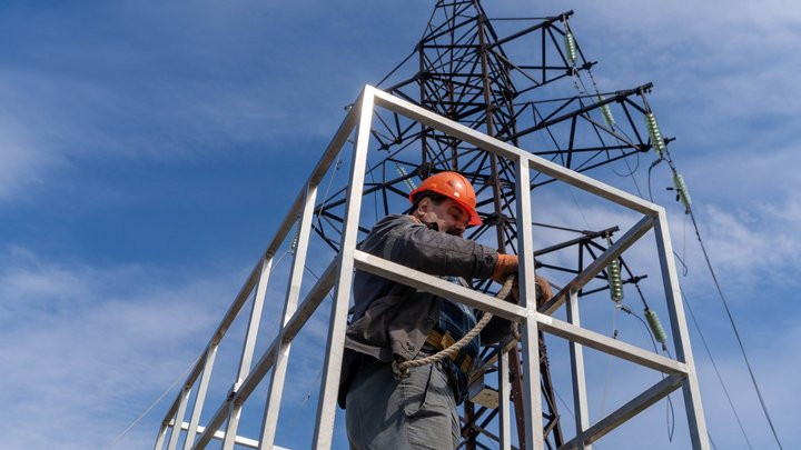 Кількість заброньованих працівників у військовій промисловості та енергетиці може скоротитися до 70%