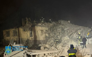 Вночі росія здійснила ракетний удар по Дніпру – серед загиблих діти