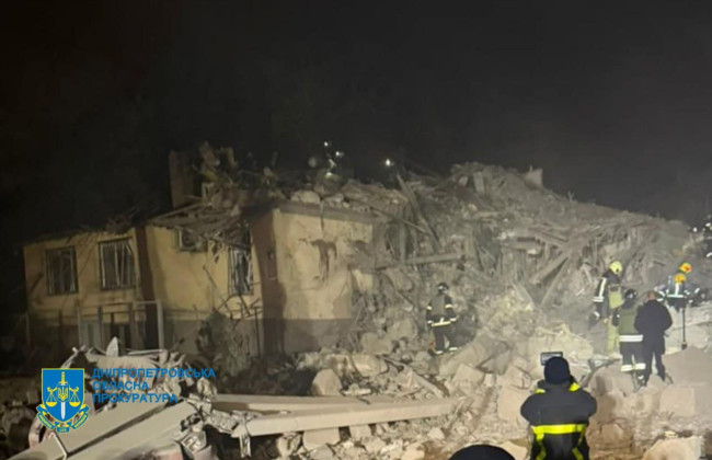 Ночью россия осуществила ракетный удар по Днепру – среди погибших дети