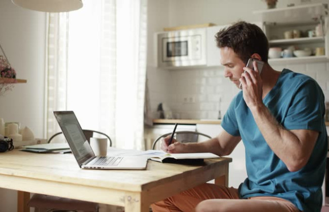 Какой режим работы устанавливается работнику при дистанционной работе