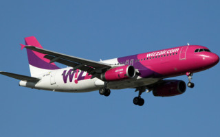 У Грузії блискавка двічі влучила у літак — що відомо