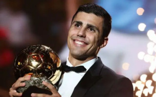 Футболіст «Манчестер Сіті» та збірної Іспанії Родрі отримав «Золотий м’яч»