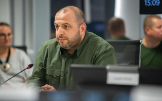 Військовослужбовців звільнили від звітування про свої спальники, каремати та фляги