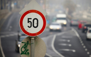 В Киеве и Днепре с 1 ноября устанавливают новые ограничения скорости движения транспорта