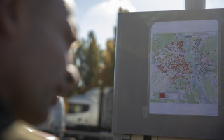 На лівому березі у Києві встановили оновлені системи оповіщення, які працюватимуть без світла