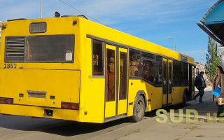 В Киеве на выходных изменят маршруты автобусов и троллейбусов