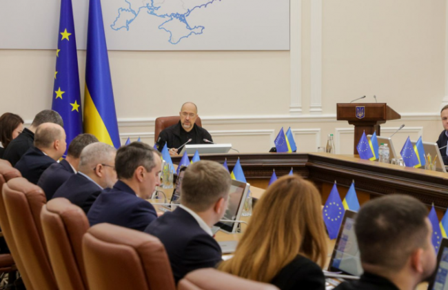 Кабмин назначил Александра Мищенко заместителем министра иностранных дел