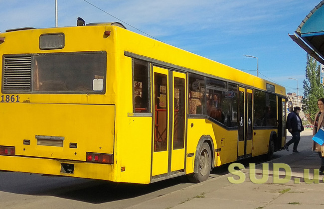 В Киеве на выходных изменят маршруты автобусов и троллейбусов
