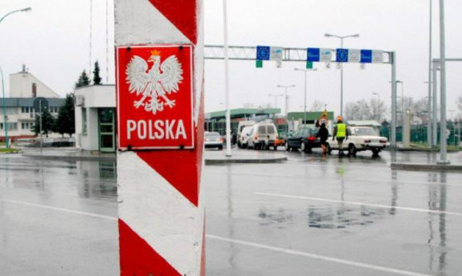 С 1 ноября Польша ввела новые требования для международных автомобильных перевозок