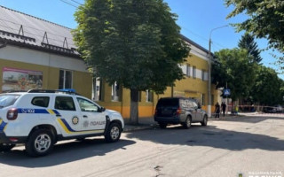 В Ровенской области из-за обиды на военных женщина «заминировала» здание ТЦК