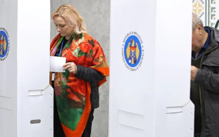 У Молдові проходить другий тур виборів президента