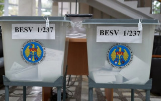 Влада Молдови звинуватила рф в масованому втручанні у другий тур президентських виборів