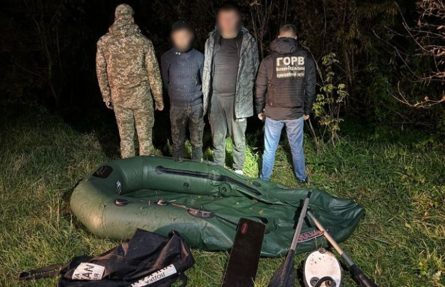 $2000 за «путешествие» в Молдову на резиновой лодке — задержали дельца и его клиента