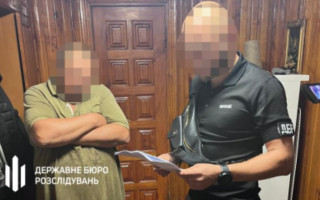 Відкривали на ухилянтів кримінальні провадження, щоб вони уникли мобілізації — судитимуть учасників схеми