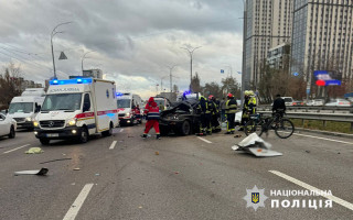 В Киеве на Теремках в результате ДТП с автобусом погиб мужчина