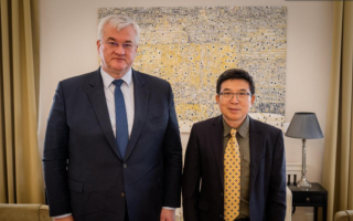 Андрей Сибига принял посла Китая, завершающего дипмиссию в Украине