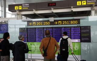 В Іспанії повінь слідом за Валенсією накрила Каталонію – підтопило аеропорт в Барселоні, фото