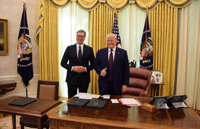 Канцлер Австрії Нехаммер і президент Сербії Вучич привітали Трампа з перемогою на виборах у США