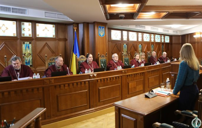 КСУ розглядає справу щодо гарантій для працівників призваних або прийнятих на військову службу на особливий період