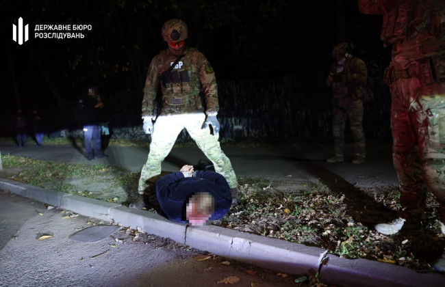 В Полтаве задержали правоохранителя, который участвовал в избиении человека в ресторане