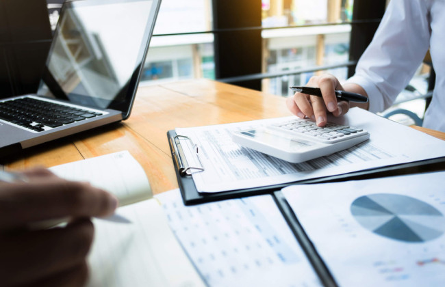 Гоструда объясняет, каков максимальный размер отчислений из заработной платы