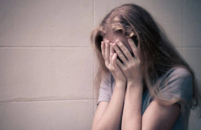 На Житомирщине пенсионер угощал алкоголем и развращал детей