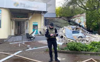 У Чернігові судитимуть двох чоловіків, які підірвали банк, намагаючись викрасти 5,5 млн грн