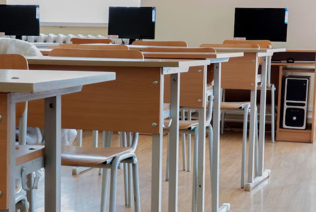 На Закарпатье родителей будут штрафовать за прогулы их детей в школе